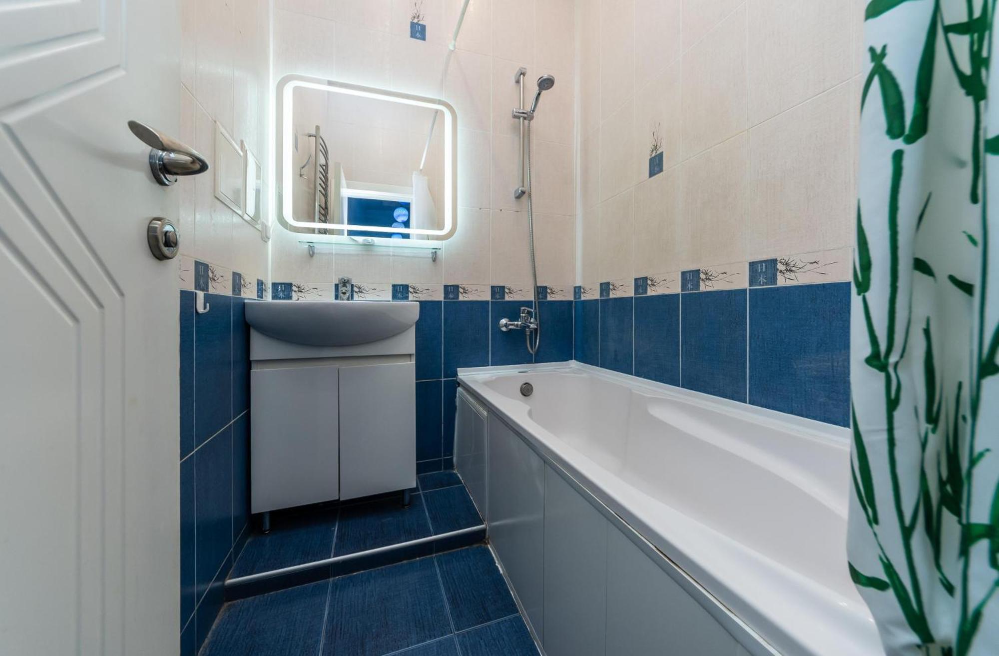 Kievacccommodation Near Gulliver 24H Self Check-In Exteriör bild
